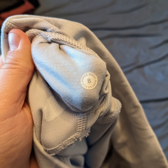 Lululemon Camo - Picture 4 of 4